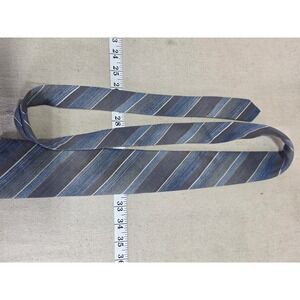Vintage Benoist Natchez Miss Mens Blue Grey Striped Silk Blend Necktie 4 Inch